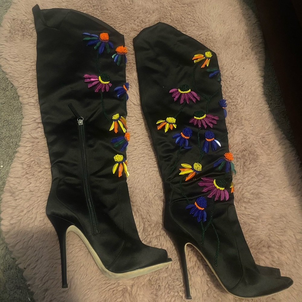 Giuseppe Zanotti Floral-embroidered Satin Boots